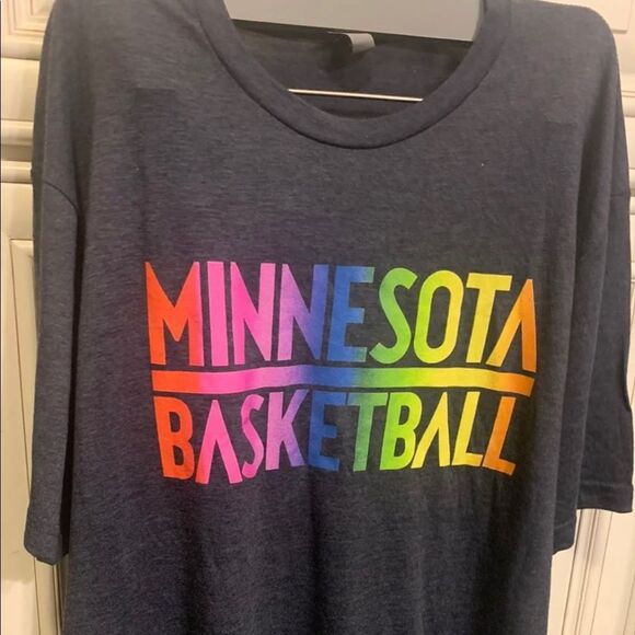 Minnesota Timberwolves “Wolves”Adult XLT T-shirt NBA Basketball - Picture 1 of 5